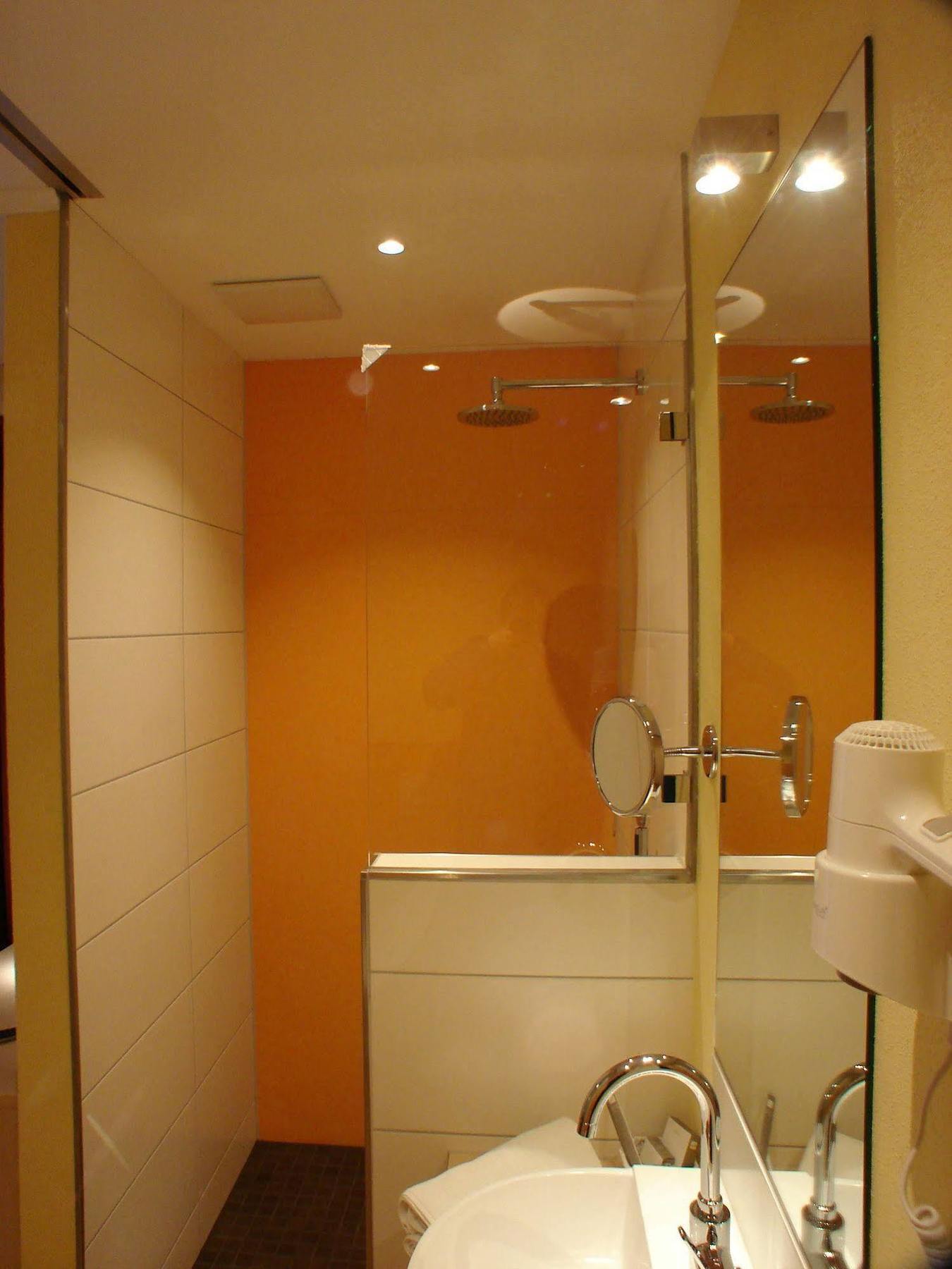 Rotenberg Pt Hotel Витлих Екстериор снимка