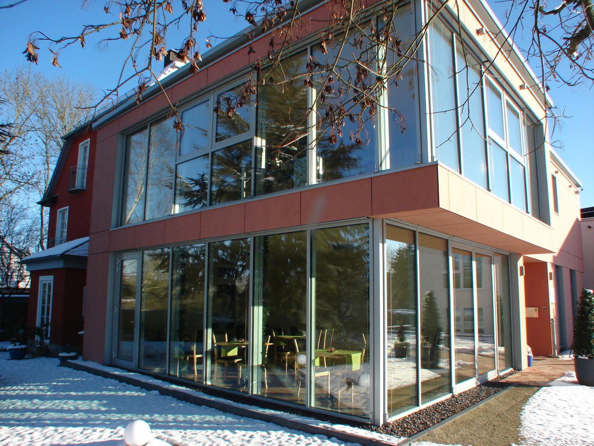 Rotenberg Pt Hotel Витлих Екстериор снимка