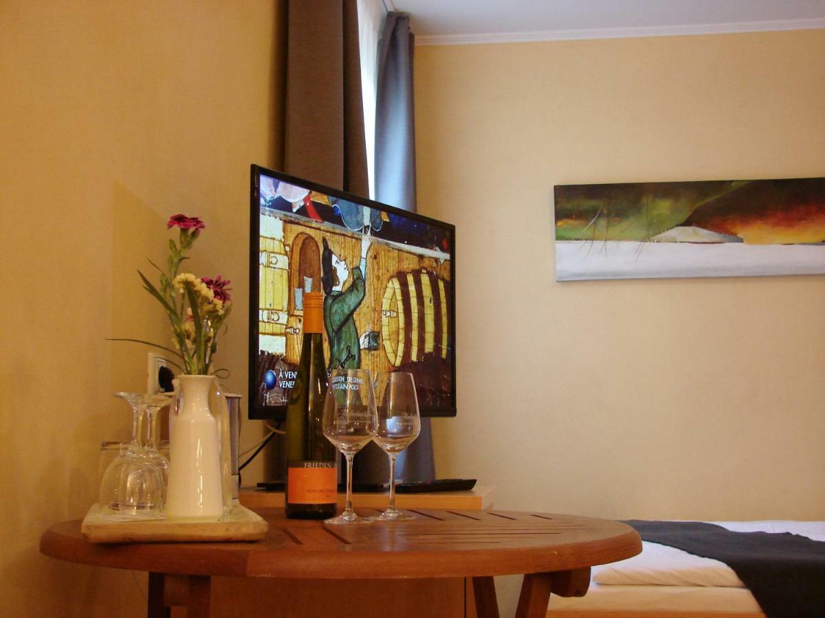 Rotenberg Pt Hotel Витлих Екстериор снимка